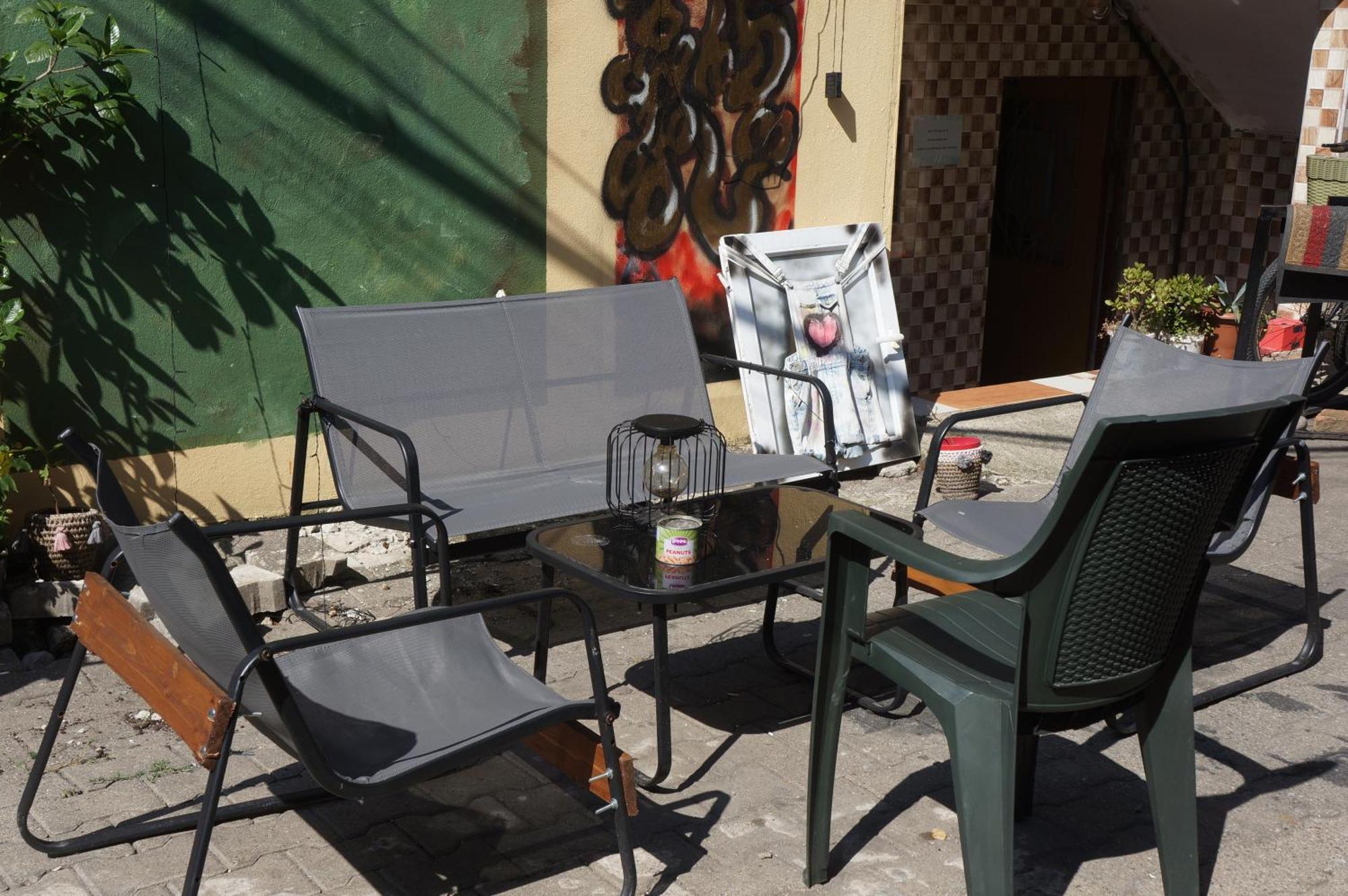 Harmony Backpackers Hostel Batumi Kültér fotó